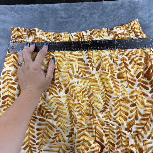 Anthropologie Cecelia Pettersson Wide Leg boho Pull On Floral Print Pants size M - Picture 7 of 7